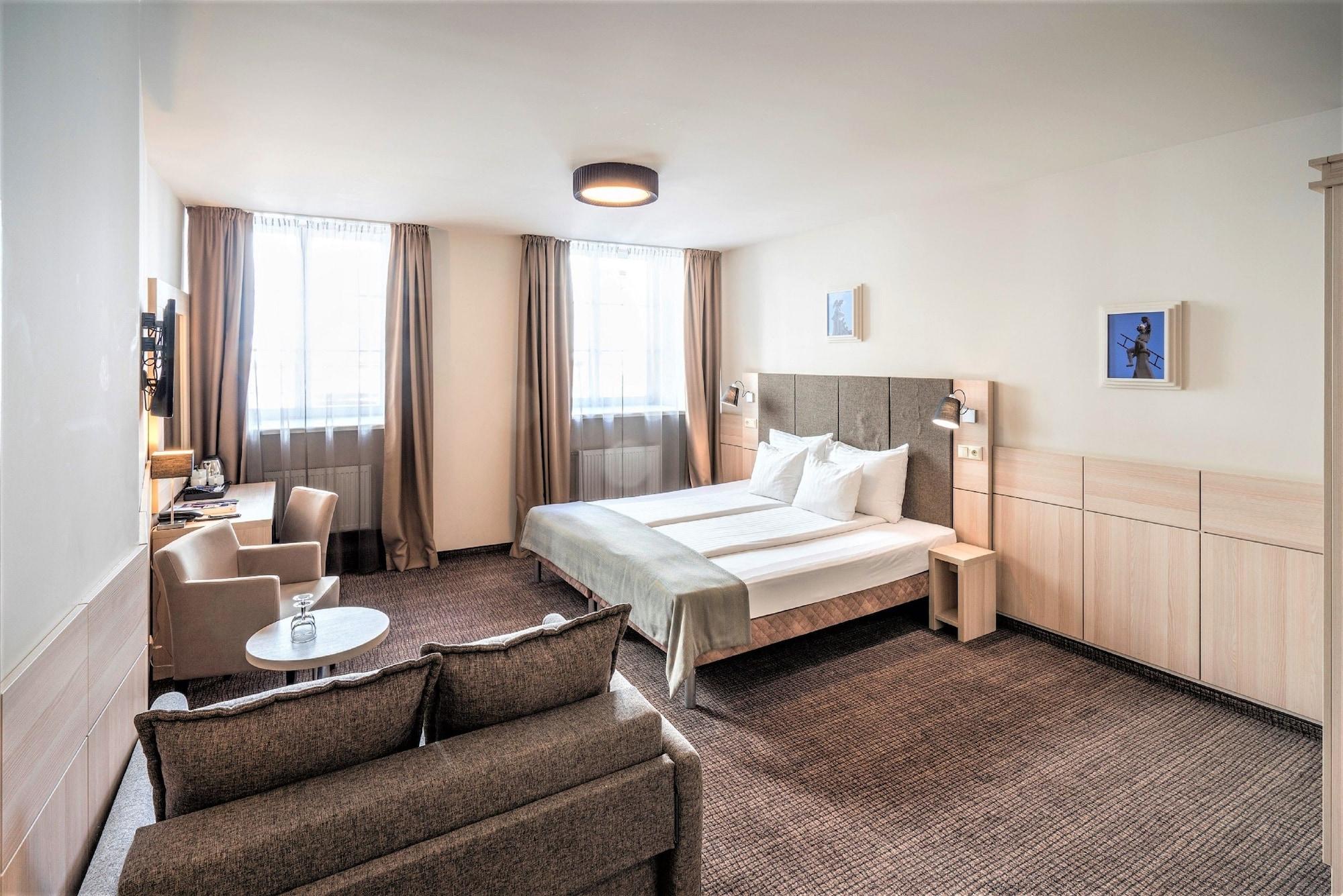Wellton Centrum & 4* Riga